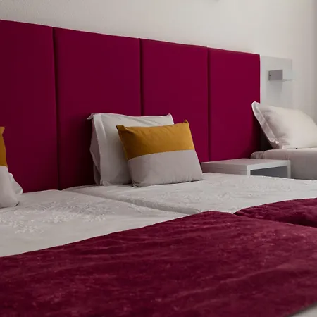 Santa Cecília Hotel Fátima