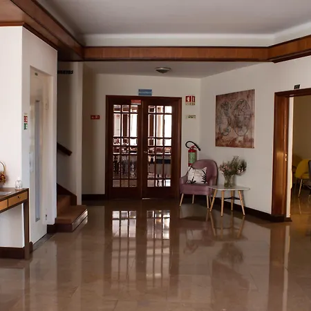 Hotel Santa Cecília 2*