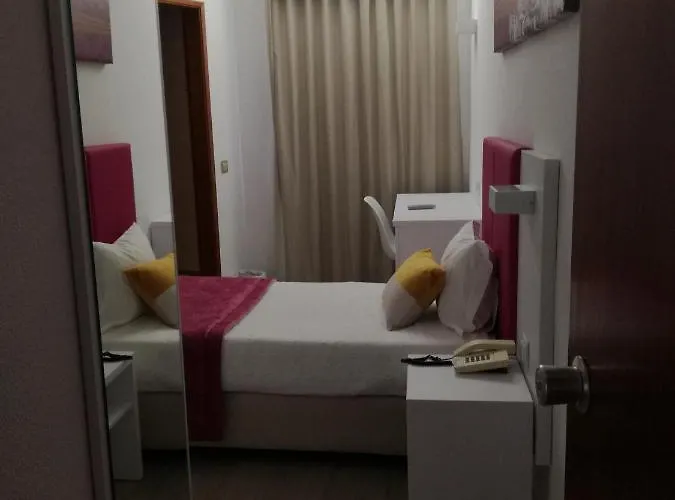 Santa Cecília Hotel