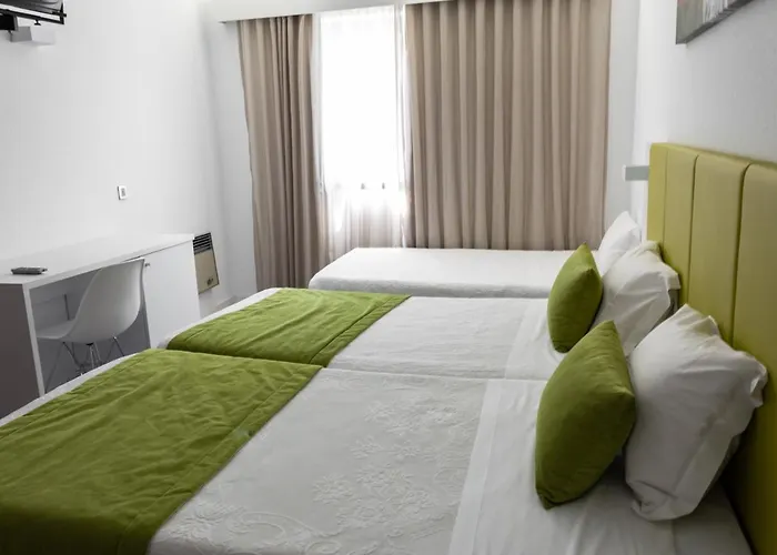 Santa Cecilia Hotel Fátima