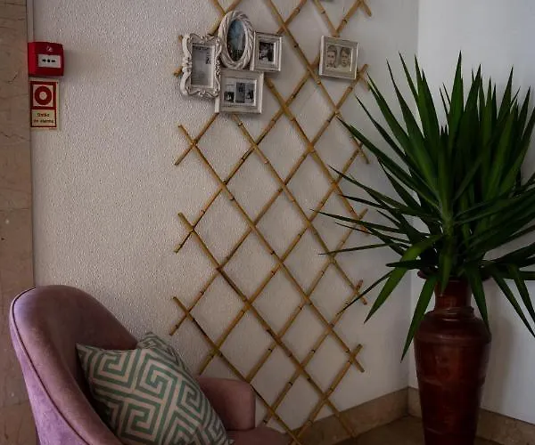 Hotel Santa Cecília