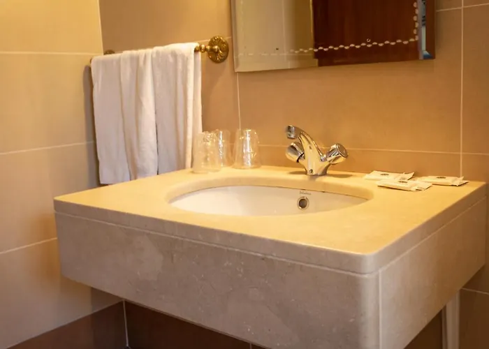 Santa Cecilia 2* Fátima